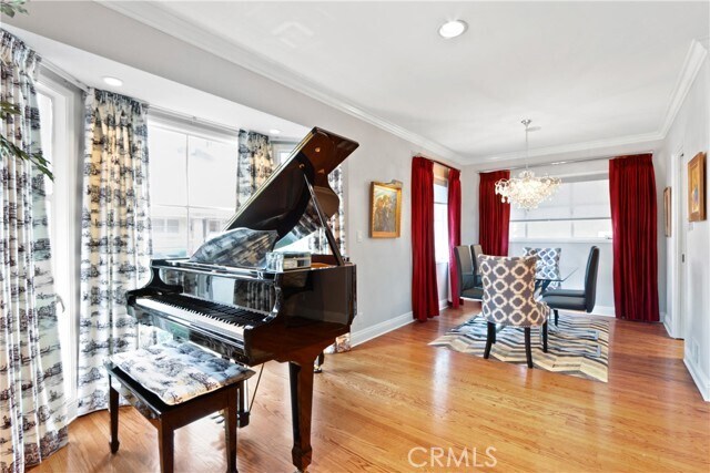 Building Photo - 6 N Alboni Pl