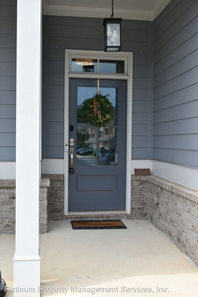 Building Photo - 4 br, 4.5 bath House - 120 Senna St