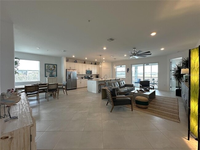 Building Photo - 14132 Poppy Fld Lp