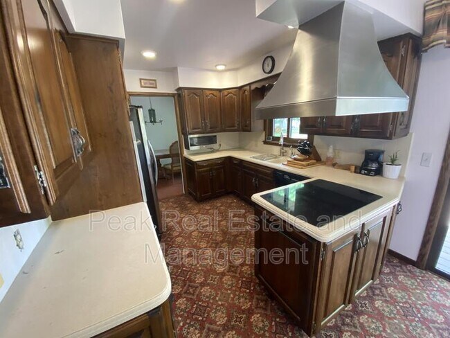 Foto del edificio - 7567 Fase St SE