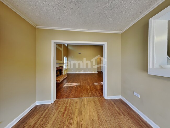 Building Photo - 509 Stonecreek Dr