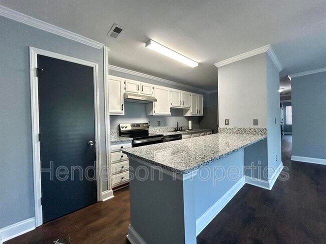 Foto del edificio - 6125 Meadow Rose Ln