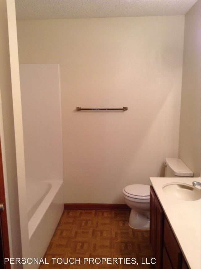 Building Photo - 8231 BAYOU FOUNTAIN Ave