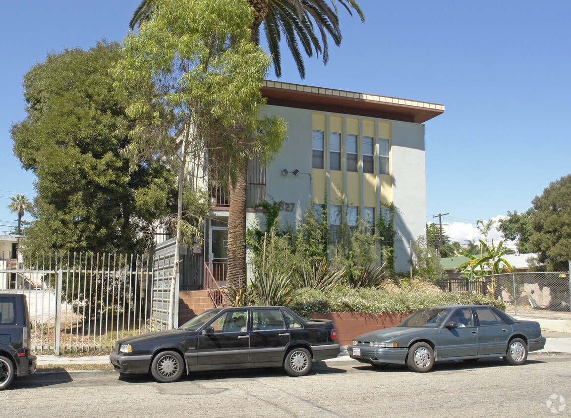 Foto del edificio - 6827 Leland Way