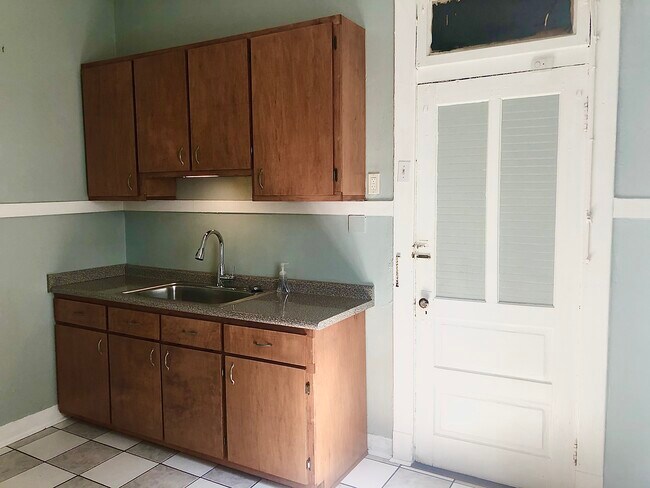 Foto del edificio - 3027 Chippewa St
