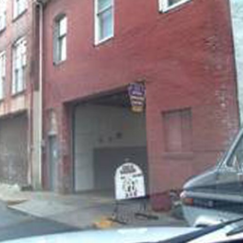 Building Photo - 119 S 5th St