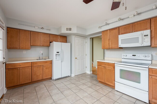 Foto del edificio - 1112 Southport Ave