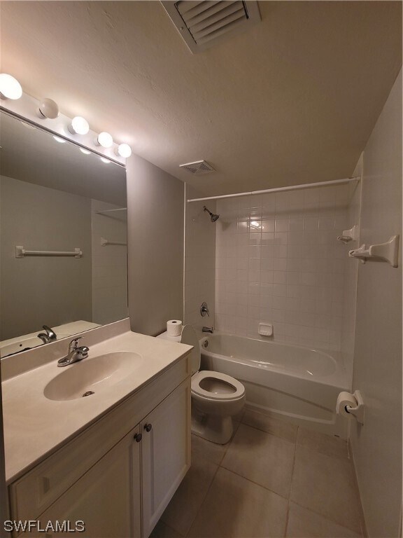 Foto del edificio - 1787 Four Mile Cove Pkwy
