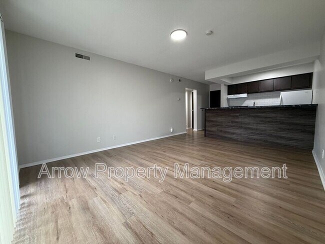 Foto del edificio - 649 S 18th St
