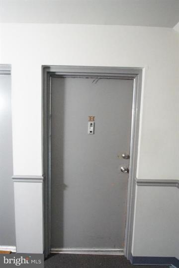 Foto del edificio - 140 Royal Oak Dr