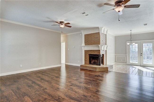 Building Photo - 16407 Framingham Cir