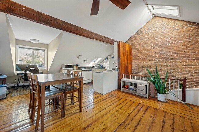 Building Photo - 275 Shawmut Ave