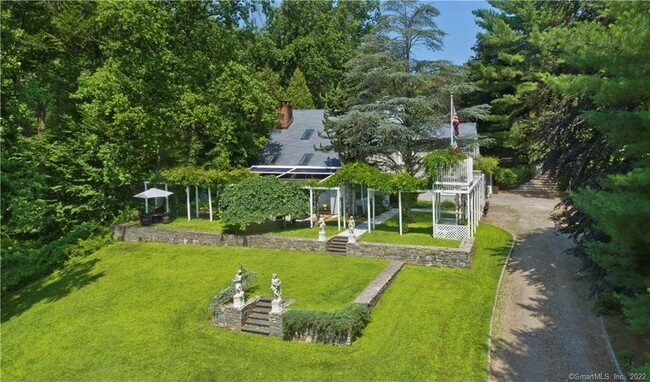 Foto del edificio - 288 Wakeman Ln