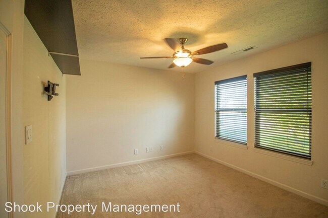 Foto del edificio - 3 br, 2 bath House - 2430 Fleming Dr