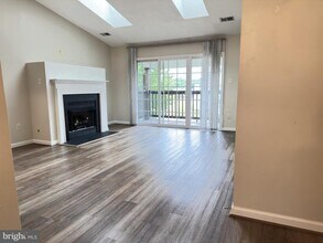 Building Photo - 121 Brookland Ct