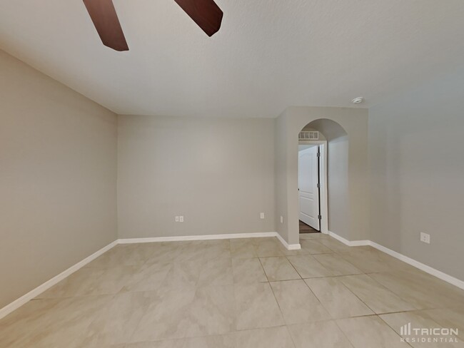 Foto del edificio - 3108 Bethpage Loop