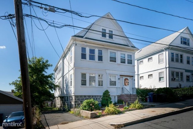 Foto del edificio - 177-179 Milton Ave