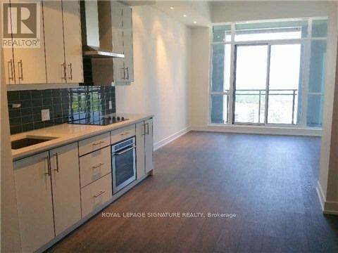 Building Photo - 75 The Donway W