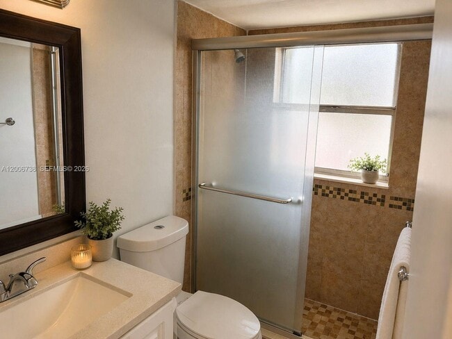 Foto del edificio - 9956 Twin Lakes Dr