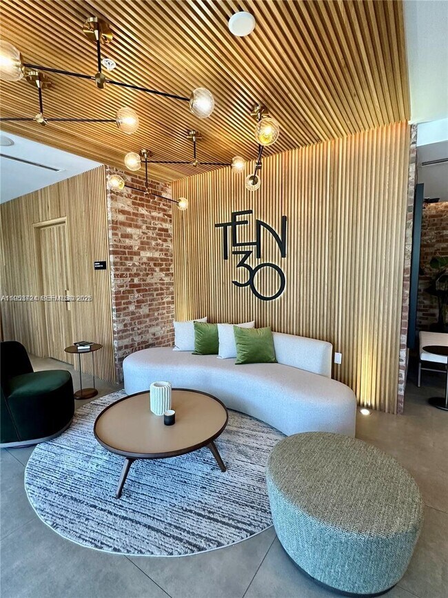 Foto del edificio - 1030 15th St