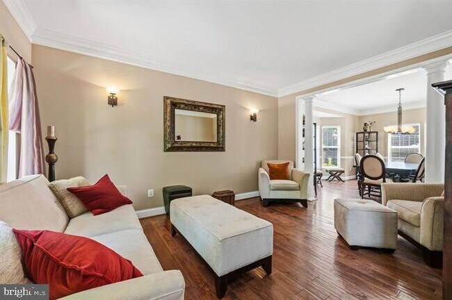 Foto del edificio - 12104 Guinevere Pl
