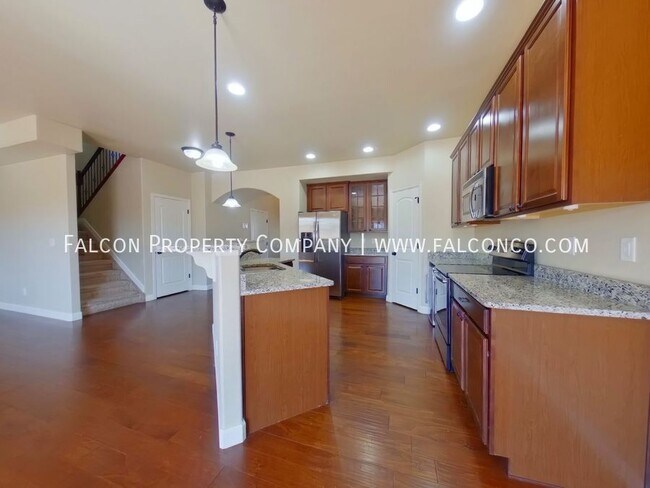 Building Photo - 7630 Dutch Loop