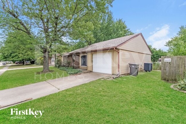 Building Photo - 5373 Padre Ln