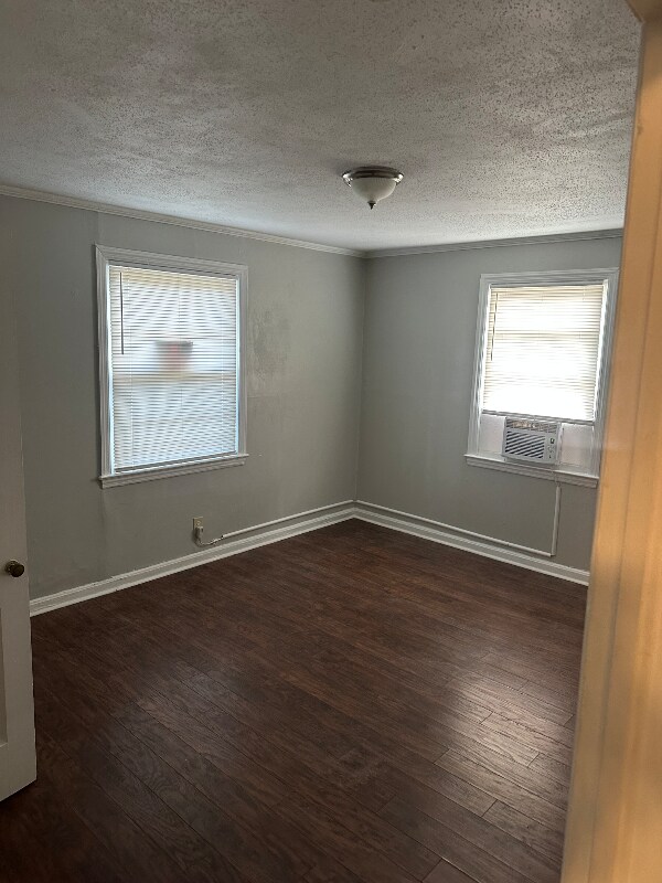 Foto del edificio - 1120 Junia Ave