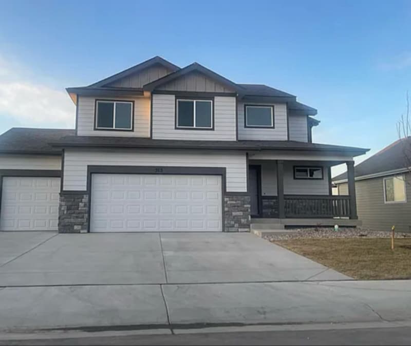 Foto principal - 313 Soleil St