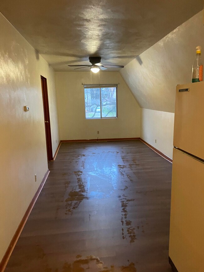 330 Bessemer Ave Unit 330.5, Grove City, PA 16127 330 Bessemer Ave