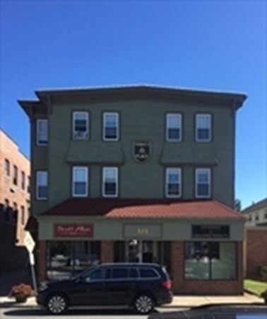 Primary Photo - 121-123 N Main St