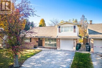 Building Photo - 82 Riverhead Dr