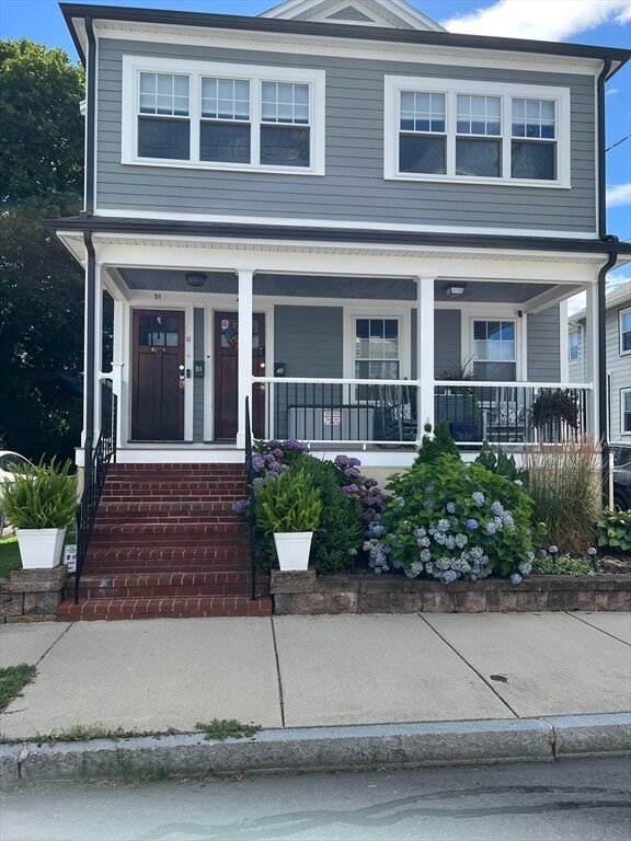 Foto principal - 51 Linwood St