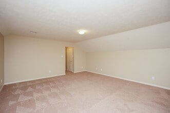 Building Photo - 24638 Wild Oak Lake Dr