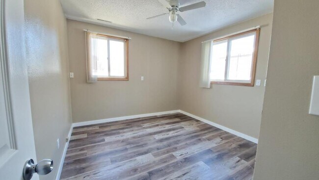 Building Photo - N6094 Cnty Rd SN #1, Onalaska, WI 54650