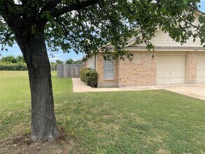 Building Photo - 205 Axis Deer Trail