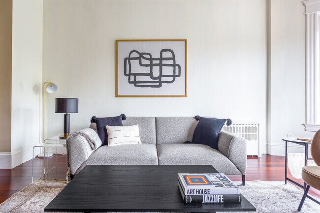 Foto del edificio - 382 Commonwealth Ave