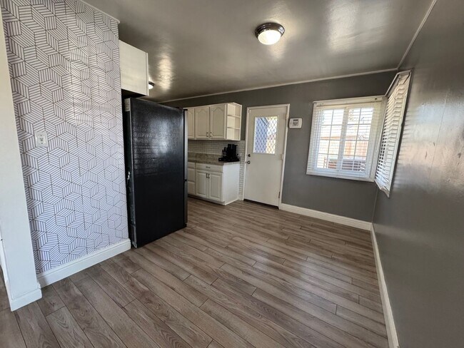 Foto del edificio - Spacious 3 Bedroom House in San Leandro + ...
