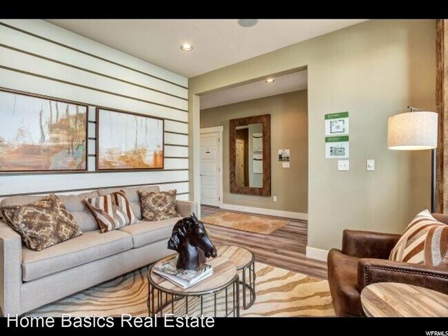 Building Photo - 3 br, 3.5 bath House - 591 N 100 E