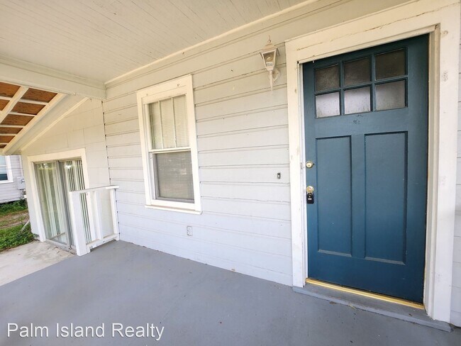 Building Photo - 3 br, 1 bath House - 110 Ruberia Ave.