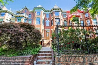 Building Photo - 1207 Harvard St NW