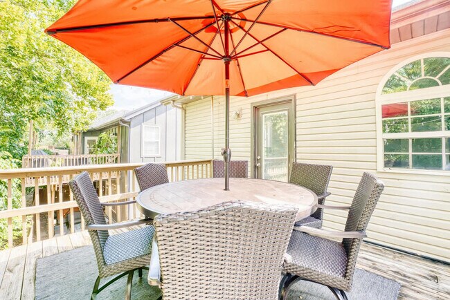 Foto del edificio - 1517 NW Bell Royal Ct