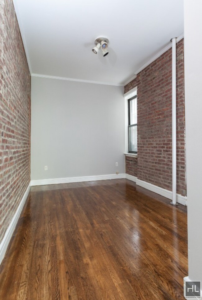 Foto del edificio - East 18th Street