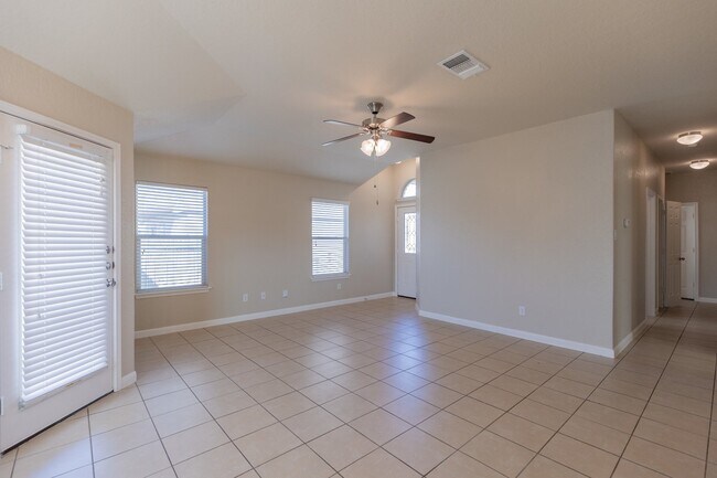 Foto del edificio - 2642 Lonesome Creek Trail
