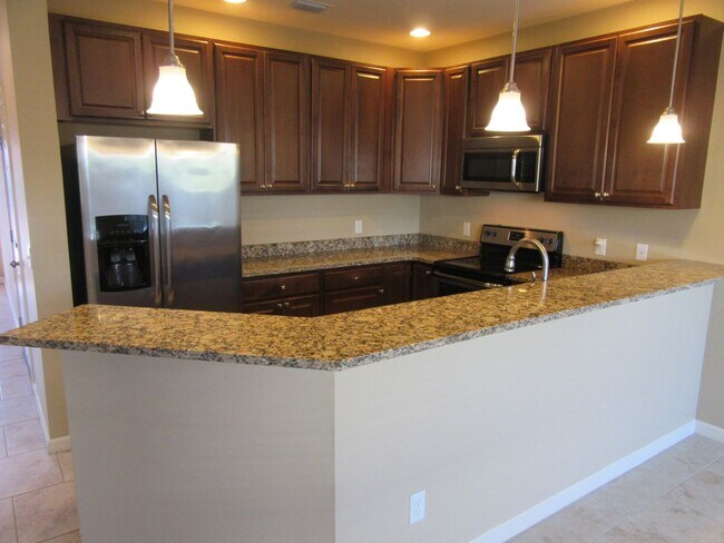 Foto del edificio - 2407 Astrid Ln