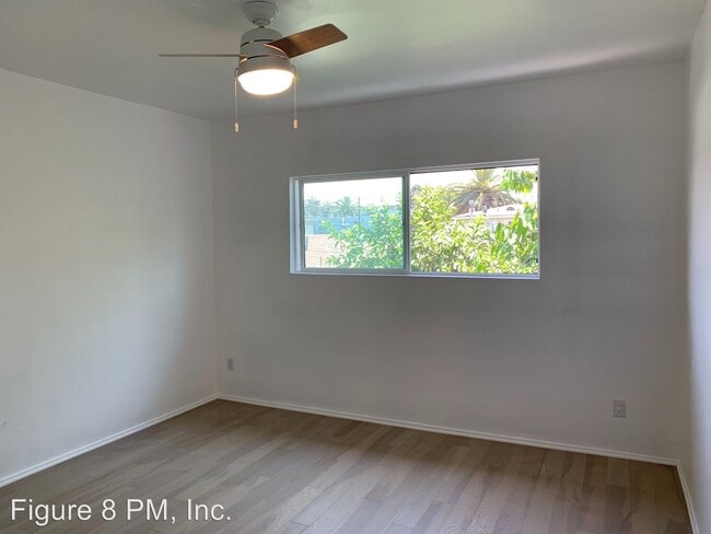 Building Photo - 4825 W 18th St