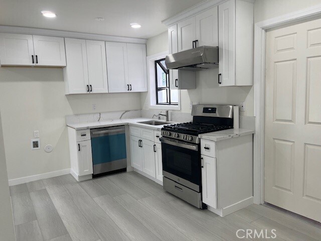 Foto del edificio - 688 Bridwell St W