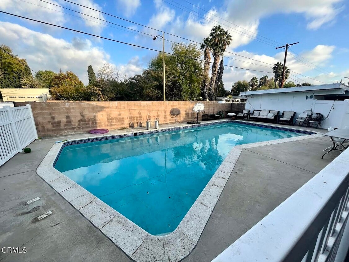 17503 Septo St, Northridge, CA 91325 House Rental in Northridge, CA