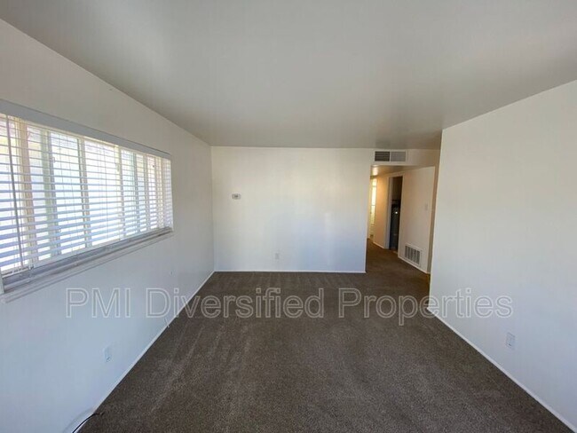 Foto del edificio - 1348 Locust St