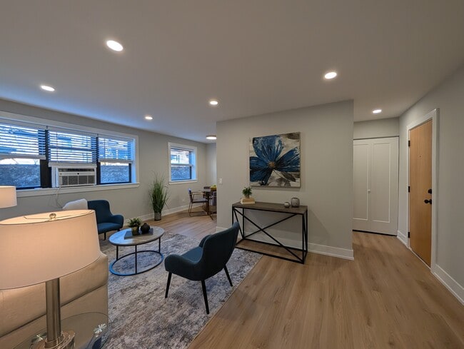 Foto del edificio - 514 W Aldine Ave